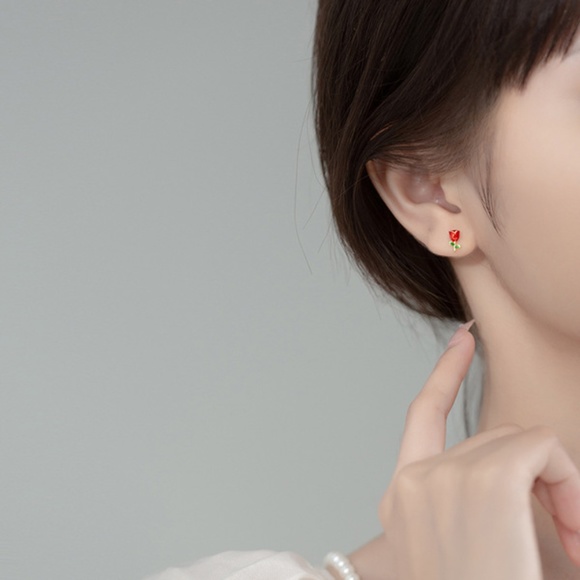 Sterling Silver Red Rose Earrings Floral Flower Red Green Stud Earrings - Picture 5 of 5